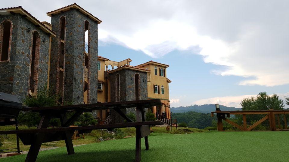 Miallet Pension Hongcheon Εξωτερικό φωτογραφία